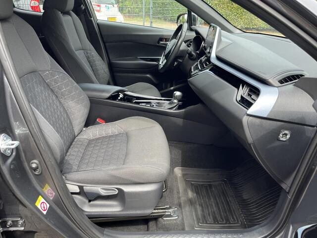 Toyota C-HR 2.0 Hybrid First Edition *Dode hoek*Parkeersens.*