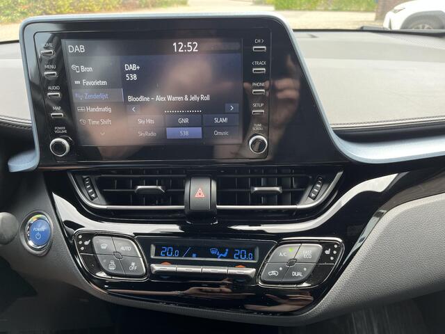 Toyota C-HR 2.0 Hybrid First Edition *Dode hoek*Parkeersens.*