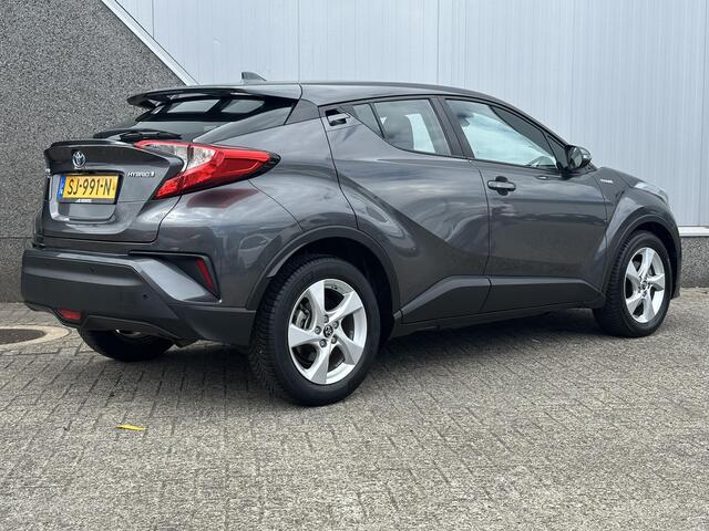 Toyota C-HR 1.8 Hybrid Active / Adaptieve Cruise Control / Navigatie / Airco Climate Control / Achteruitrijcamera