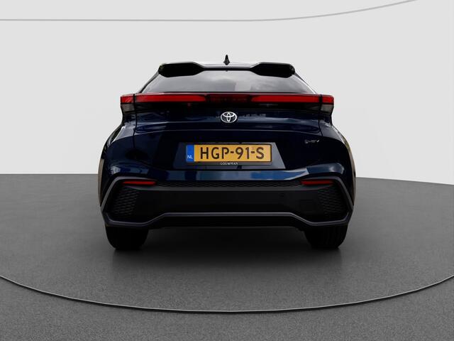 Toyota C-HR 1.8 Hybrid 140 First Edition | Apple CarPlay | Navigatie | Camera | LM Velgen |