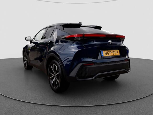 Toyota C-HR 1.8 Hybrid 140 First Edition | Apple CarPlay | Navigatie | Camera | LM Velgen |