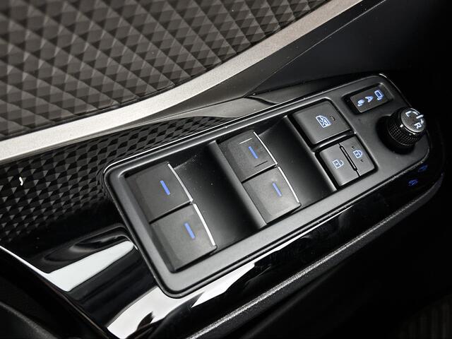 Toyota C-HR 2.0 Hybrid Launch Edition | 1e Eigenaar | JBL | LED | Elektrische Stoel | Leder | Trekhaak | Blindspot | Stoelverwarming |