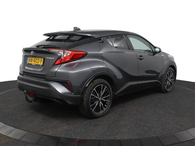 Toyota C-HR 1.8 Hybrid Executive | Adaptive Cruise Control | Parkeersensoren | Navigatie | Achteruitrijcamera | Trekhaak |