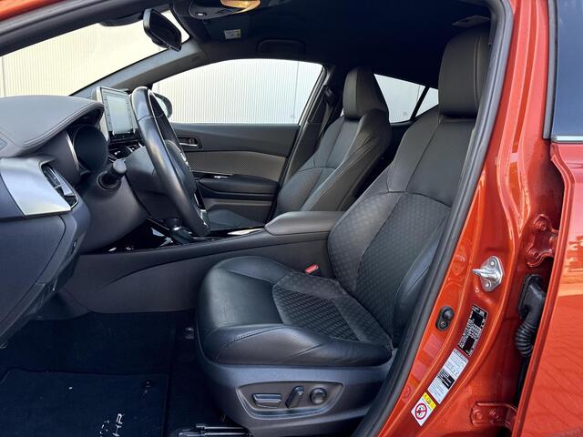 Toyota C-HR 2.0 Hybrid Launch Edition **NAVIGATIE/ TREKHAAK/ DODEHOEK DETECTIE/ STOELVERWARMING/ 36 MAANDEN GARANTIE**