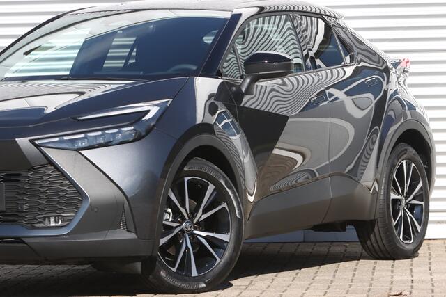 Toyota C-HR 1.8 Hybrid 140 Team-D Bi-Tone NIEUW
