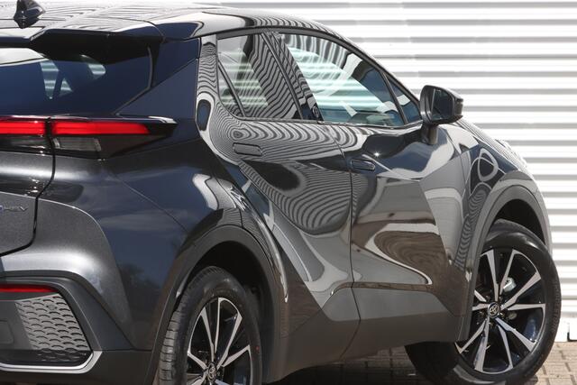 Toyota C-HR 1.8 Hybrid 140 Team-D Bi-Tone NIEUW