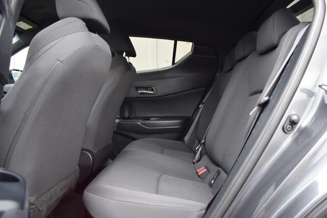 Toyota C-HR 1.8 Hybrid Dynamic ECC | Full Map Navi | Camera | 18 Inch LMV | Stoelverwarming