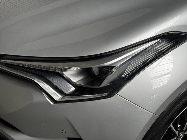 Toyota C-HR 1.8 Hybrid Executive automaat