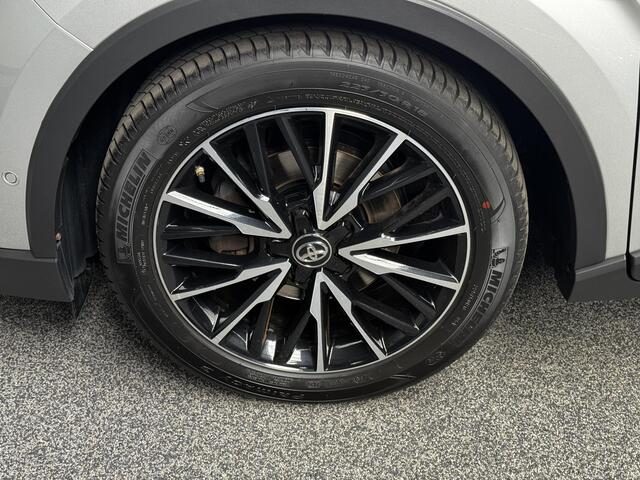Toyota C-HR 1.8 Hybrid Executive automaat