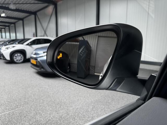 Toyota C-HR 1.8 Hybrid Executive automaat