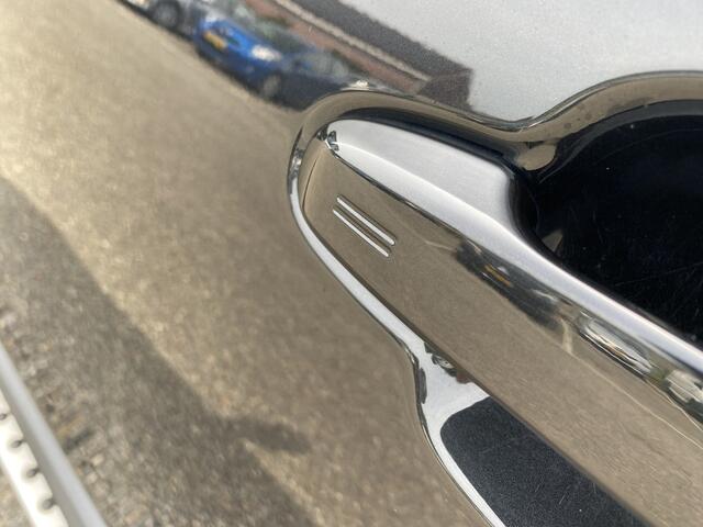 Toyota C-HR 1.8 Hybrid Executive