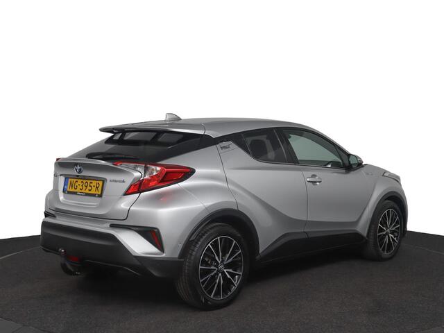Toyota C-HR 1.8 Hybrid Executive | Stoelverwarming | Trekhaak | Half lederen bekleding |