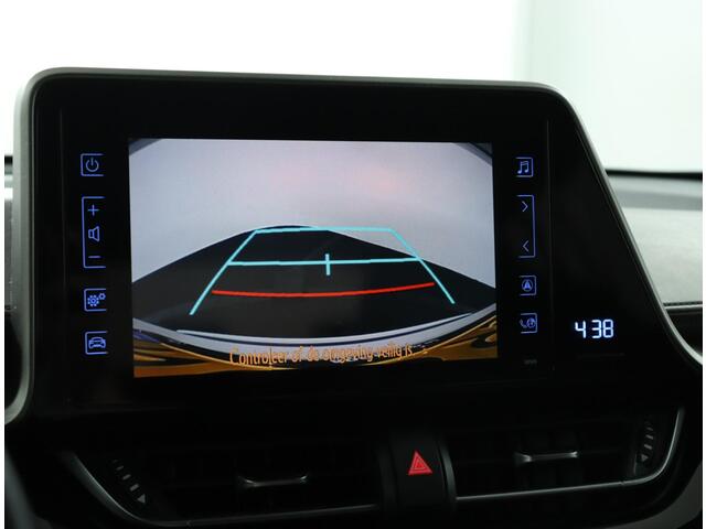 Toyota C-HR 1.8 Hybrid Executive | Stoelverwarming | Trekhaak | Half lederen bekleding |