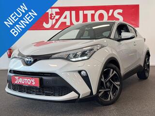 toyota-c-hr-1.8-hybrid-dynamic-car-