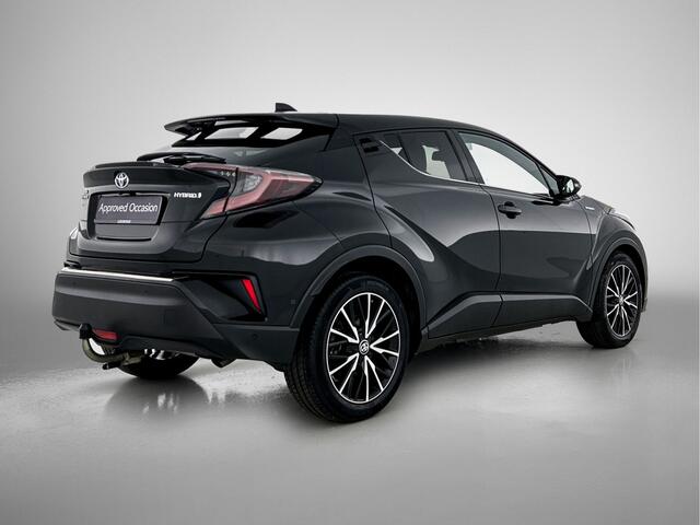 Toyota C-HR 1.8 Hybrid Executive | Lederen interieur | Premium uitvoering | Trekhaak |