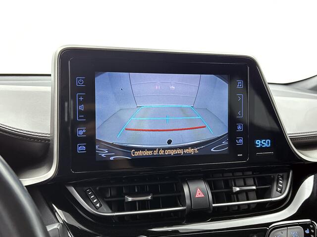 Toyota C-HR 1.8 Hybrid Executive | Lederen interieur | Premium uitvoering | Trekhaak |