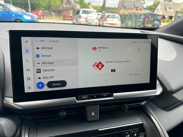 Toyota C-HR 1.8 Hybrid 140 Dynamic | Two Tone | Apple Carplay | Matrix LED | Elektrische Klep | Adaptive Cruise Control |