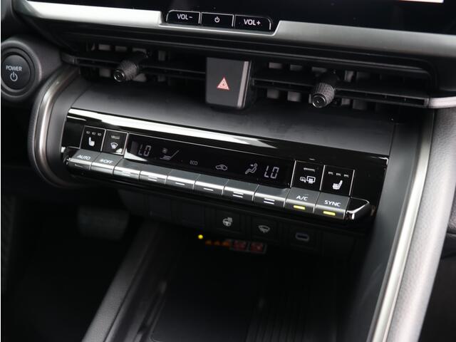 Toyota C-HR 1.8 Hybrid 140 Dynamic I Navi I Keyless I Dodehoekdetectie