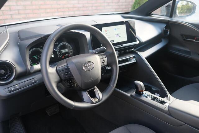 Toyota C-HR 1.8 Hybrid 140pk CVT Dynamic | App Connect | Climate | Adaptive Cruise | Keyless | Blind Spot | Camera | Winter Pakket
