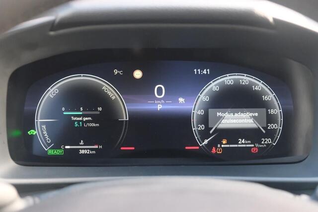 Toyota C-HR 1.8 Hybrid 140pk CVT Dynamic | App Connect | Climate | Adaptive Cruise | Keyless | Blind Spot | Camera | Winter Pakket