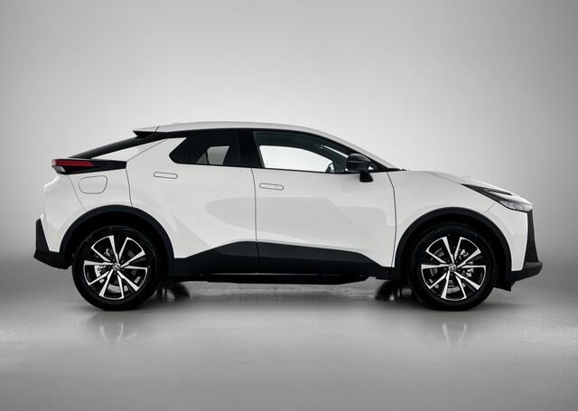 Toyota C-HR 2.0 Plug-in Hybrid 220 Dynamic - Louwman Zin in Zomervoordeel auto -