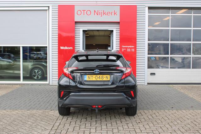 Toyota C-HR 1.8 Hybrid Executive *Met Trekhaak!*
