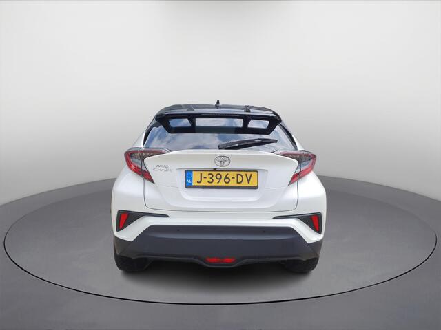 Toyota C-HR 1.2 Bi-Tone **LEDER/ DODEHOEKDETECTIE/ ADAPTIVE CRUISE CONTROL/ SOTELVERWARMING/ KEYLESS ENTRY/ GARANTIE**