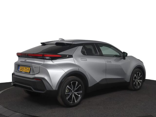 Toyota C-HR 1.8 Hybrid 140 Dynamic | ACC | Climate control | Navigatie |