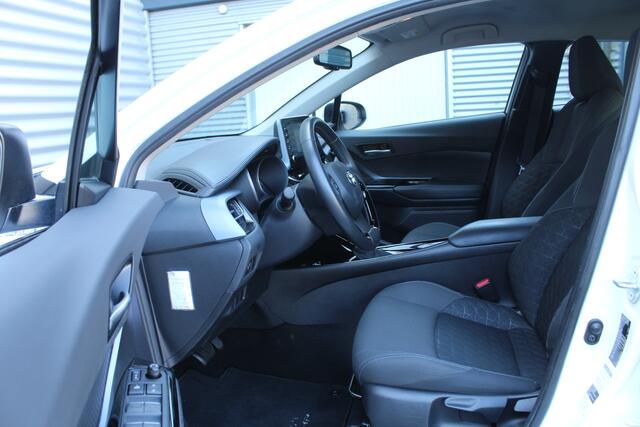 Toyota C-HR 1.8 123pk Hybrid Dynamic AUTOMAAT NL-Auto NAP Clima Cruise Navi Camera Keyless 18"LMV