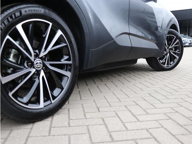 Toyota C-HR 2.0 PHEV 220 Executive I Direct leverbaar I Leder I JBL