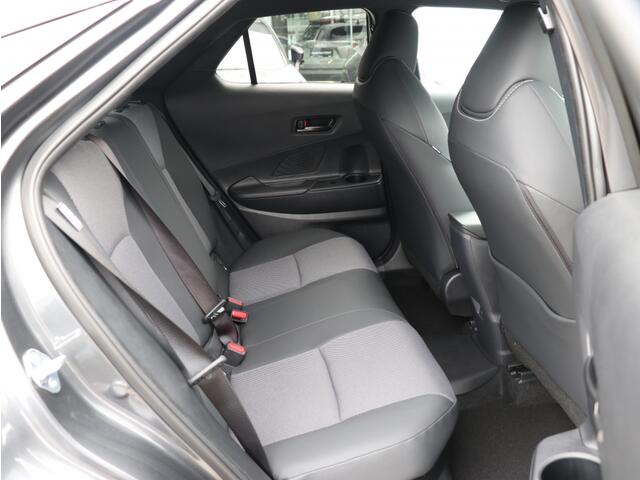 Toyota C-HR 2.0 PHEV 220 Executive I Direct leverbaar I Leder I JBL