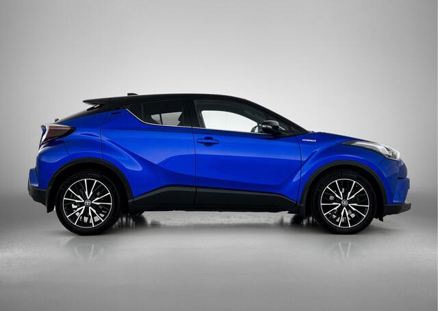 Toyota C-HR 1.8 Hybrid Style Bi-Tone | Trekhaak | Full map navi | Parkeersensoren | Camera | 18'' LM velgen |