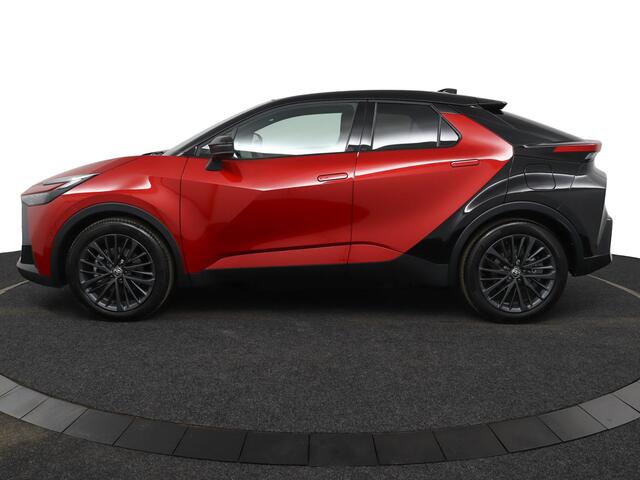 Toyota C-HR 2.0 Plug-in Hybrid 220 Premium | Adaptive Cruise Control | Navigatie | Achteruitrijcamera | Panoramadak | Parkeersensoren | Stoelverwarming | Stuurverwarming |