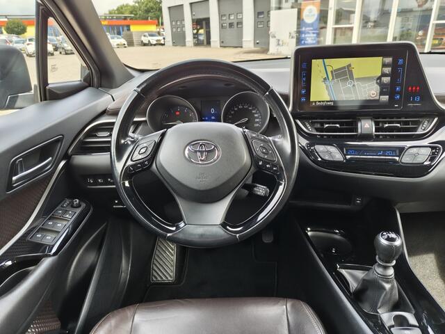 Toyota C-HR 1.2 Executive | Sport Pakket | 1300KG Trekgew. | Trekhaak | Navi