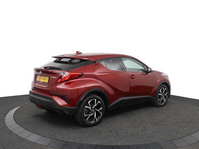 Toyota C-HR 1.8 Hybrid Style | Stoelverwarming | Dodehoek detectie | Keyless |