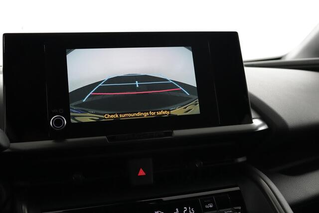 Toyota C-HR 1.8 Hybrid 140 Dynamic | Carplay | Climate control | Parkeersensoren voor + Achter | All season banden |
