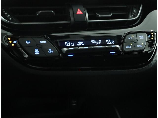Toyota C-HR Toyota 1.8 Hybrid Executive 1.8 Hybrid Executive | Stoelverwarming | ACC | Achteruitrijcamera |