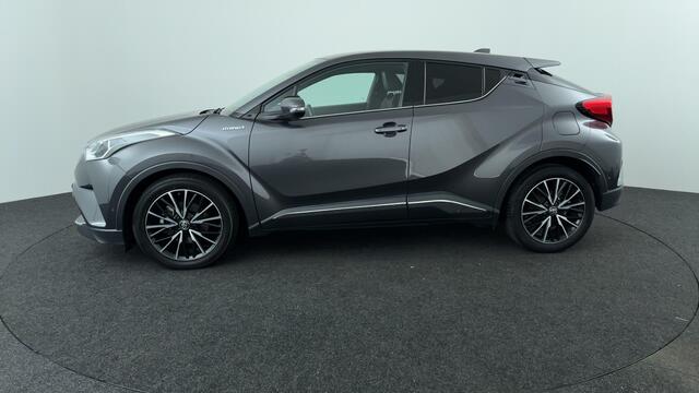 Toyota C-HR 1.8 Hybrid First Edition / JBL / Trekhaak / Dealeronderhouden