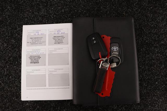 Toyota C-HR 2.0 Hybrid Executive | Parkeersensoren | Camera | Keyless entry | Stoelverwarming |