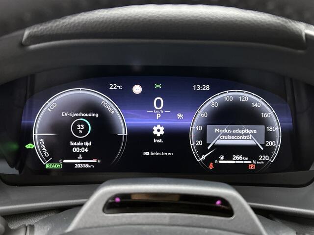 Toyota C-HR Hybrid 140 Executive | Panoramadak | JBL | Parkeersensoren |