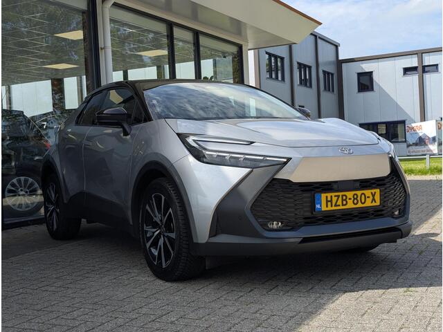 Toyota C-HR 1.8 Hybrid 140 First Edition | Bi-tone | Stoel- stuurverwarming | Elek. achterklep | Camera | PDC V+A