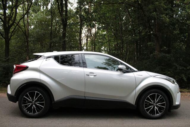 Toyota C-HR 1.8 Hybrid Style | Trekhaak | ACC | Camera