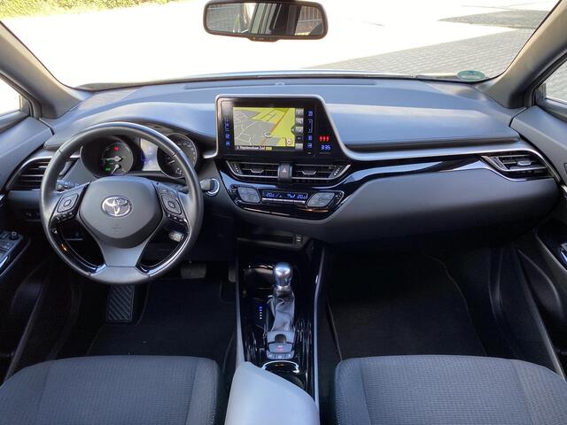 Toyota C-HR 1.8 Hybrid Style *Navigatie*Stuurwielverwarming*