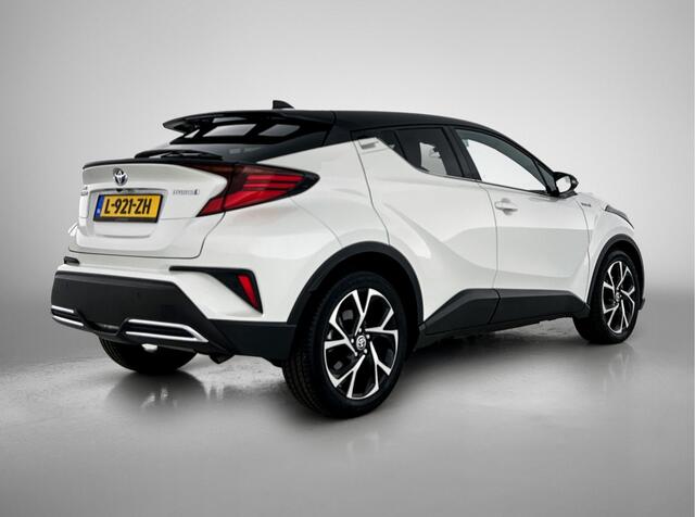 Toyota C-HR 2.0 Hybrid Style 184 PK | 1e Eigenaar | JBL | Blindspot | PDC voor en achter | Dealer Onderhouden | Navigatie |