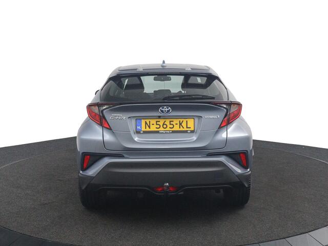 Toyota C-HR 1.8 Hybrid Dynamic | Origineel NL | Trekhaak | Navigatie | Keyless entry |