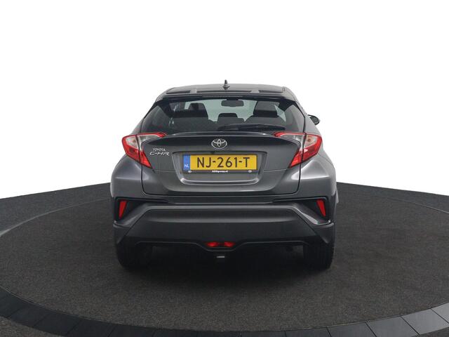 Toyota C-HR 1.2 Dynamic Automaat | Trekhaak | Navigatie | Keyless Entry |