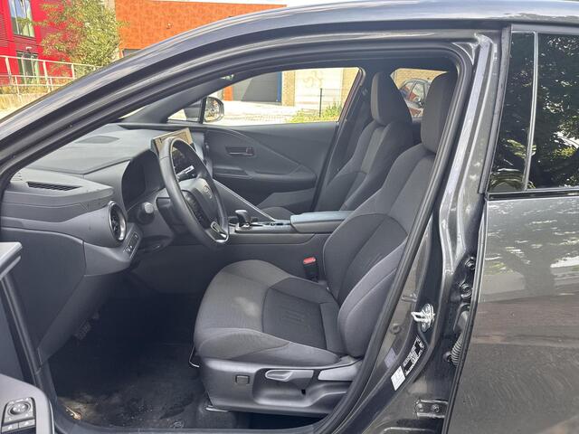 Toyota C-HR 1.8 Hybrid 140 Dynamic Ultimate | 06-10141018 Voor meer informatie