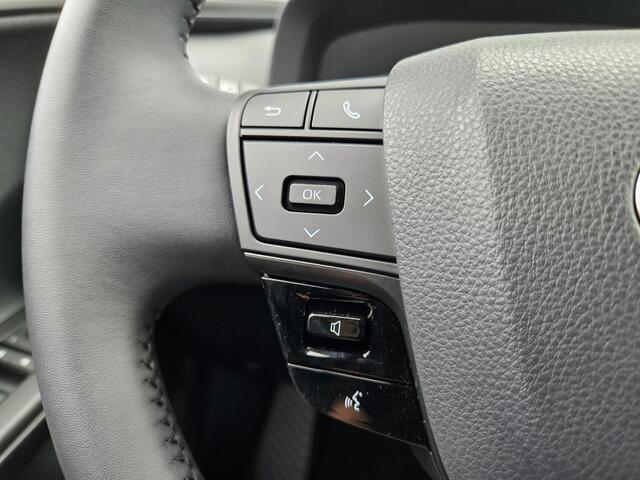 Toyota C-HR 1.8 Hybrid 140 First Edition , demo, 100 km, 360 Gr Camera