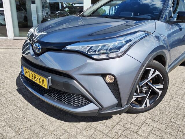Toyota C-HR 1.8 Hybrid Business Plus Bi-Tone | Navi | Keyless Entry&Start |