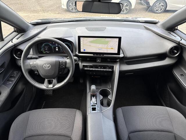 Toyota C-HR 1.8 Hybrid 140 First Edition **NAVIGATIE/ DODEHOEK DETECTIE/ 360 CAMERA/ PARKEERSENSOREN VOOR EN ACHTER/ 36 MAANDEN GARANTIE**